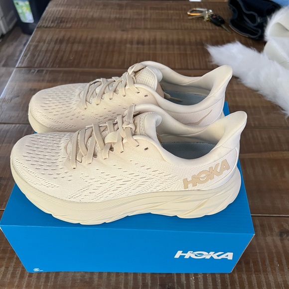 Hoka Shoes Hoka Clifton 8 Eggnogshifting Sand Poshmark